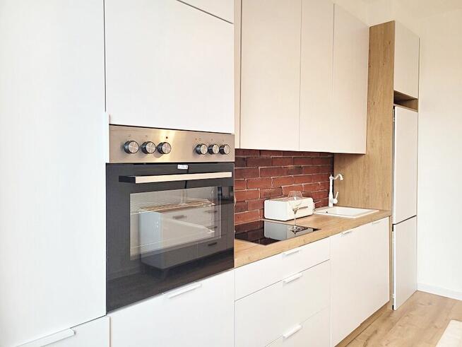 NOWA HUTA 2 POK. MIESZKANIE Z BALKONEM