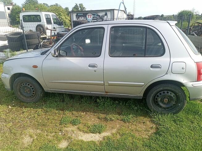 Nissan Micra 2001