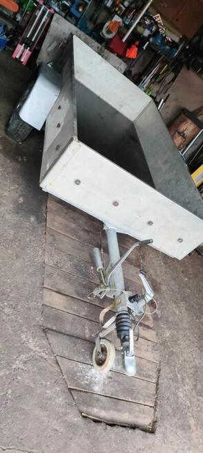 Przyczepa samochodowa 1200DMC