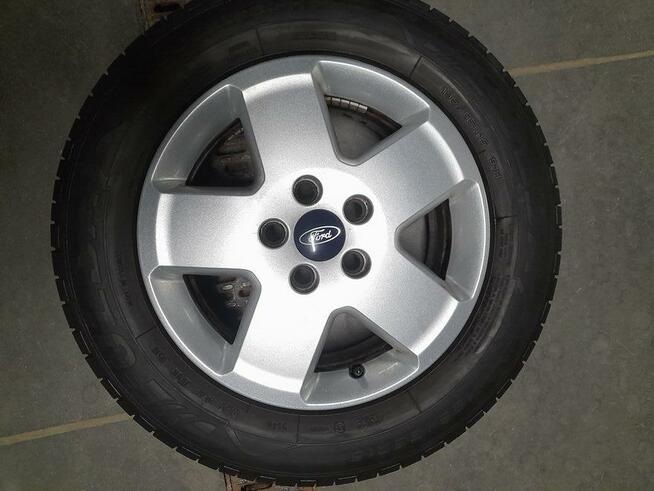 Felgi aluminiowe z oponami