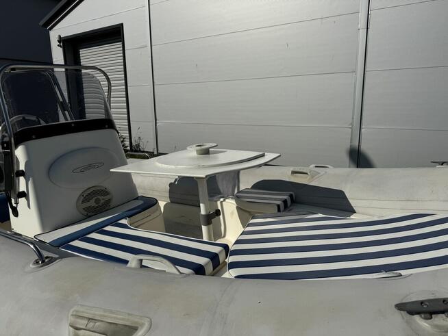 RIB Zodiac 550, Evinrude 90 + przyczepa