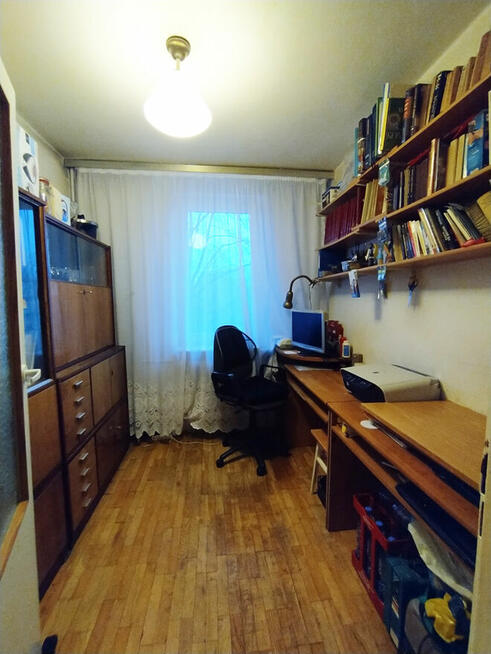 Spółdz. własn. 3 pok. 46 mkw 2 p. na parter/winda Służew/iec