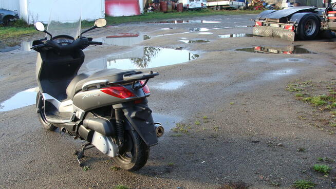 skuter Yamaha X max 250
