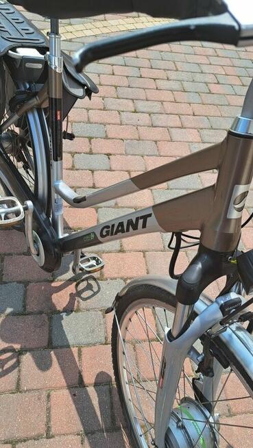 Rower elektryczny Giant Twist Go Hybrid