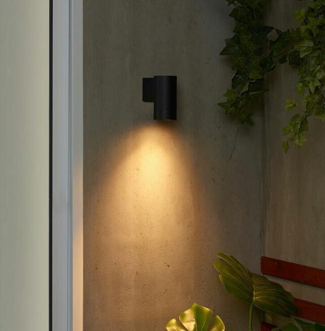 Nowa lampa ścienna IKEA GRONSPROT – zewnętrzna, czarna