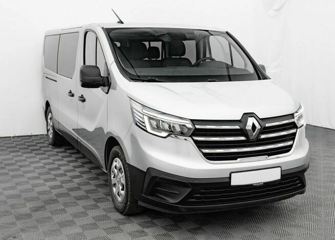 Oferujemy do wynajęcia komfortowego i przestronnego BUSA