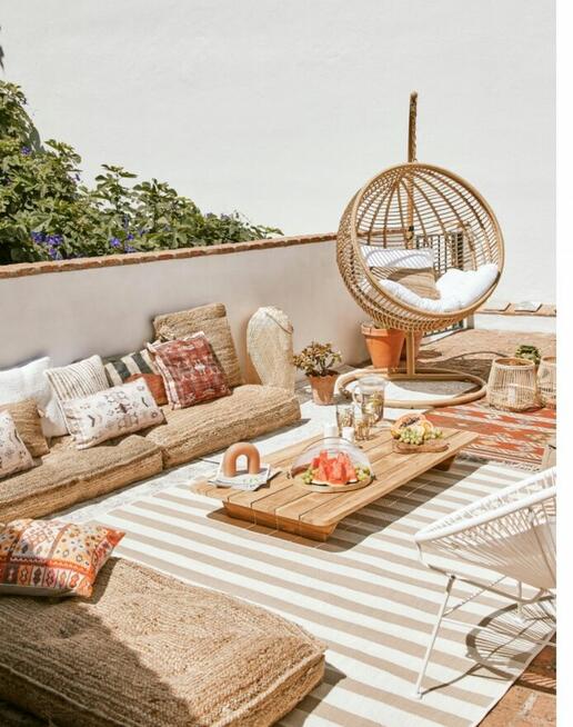 Dywan 117x170 dom taras altanka biało beżowe pasy