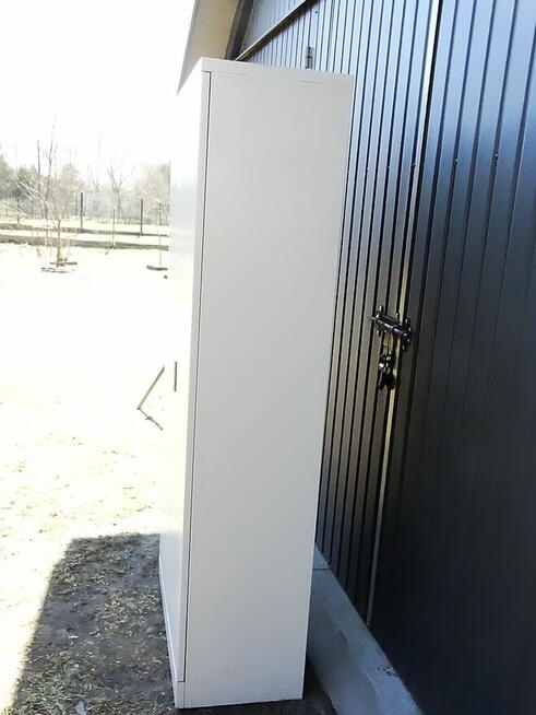 Szafa Metalowa z półkami 200x90x42 cm