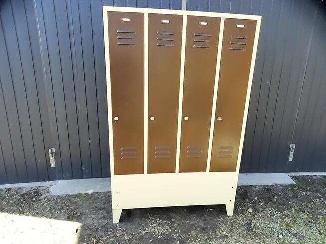 Szafa Metalowa z półkami na nogach 190x120x50 cm