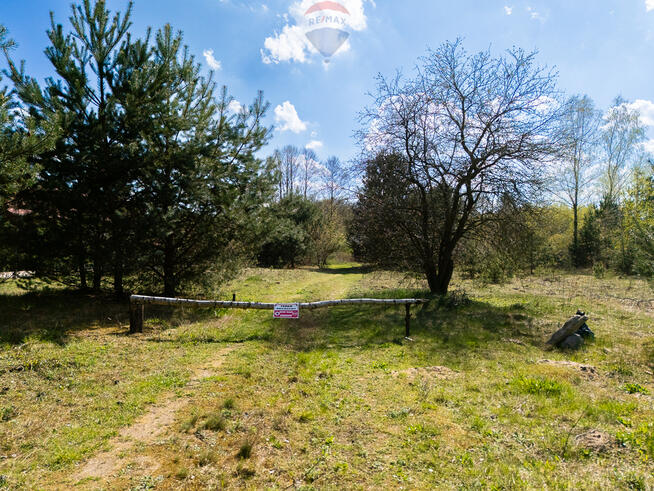 w stanie deweloperskim, na działce o pow. 3 490 m2