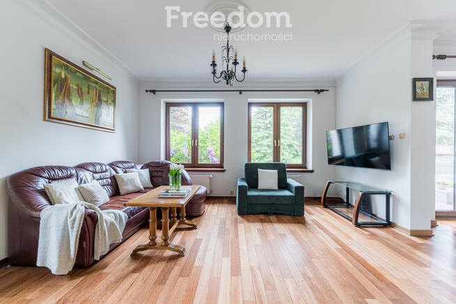 Letnia Rezydencja Szlachetnego Spokoju Kampinos