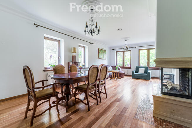 Letnia Rezydencja Szlachetnego Spokoju Kampinos