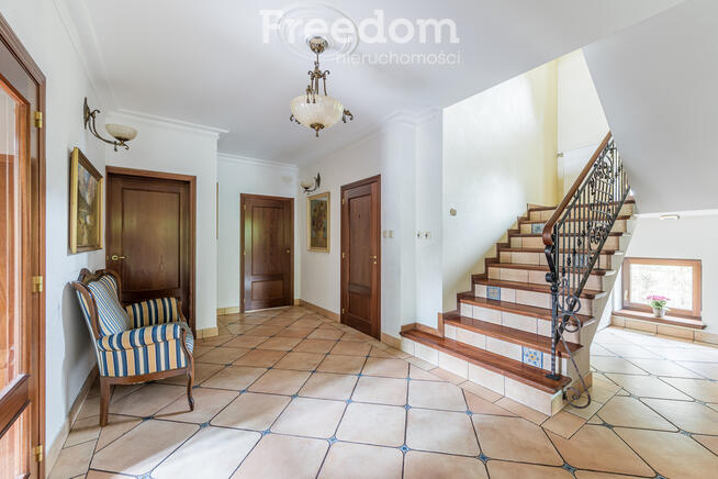 Letnia Rezydencja Szlachetnego Spokoju Kampinos