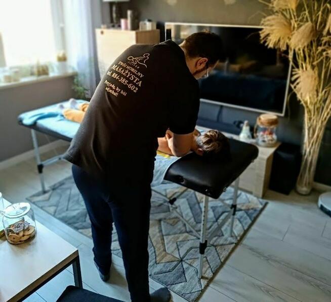 Masaż z darmowym dojazdem do domu mobilny masażysta