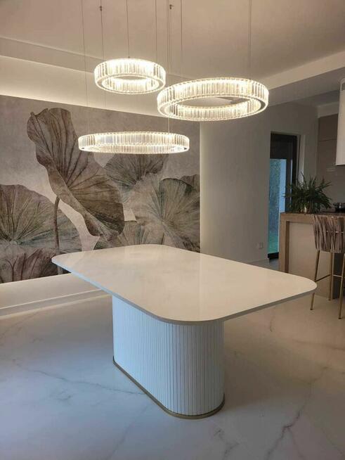 Stół FUNDIO, jadalnia, salon, lamele AKANT Meble