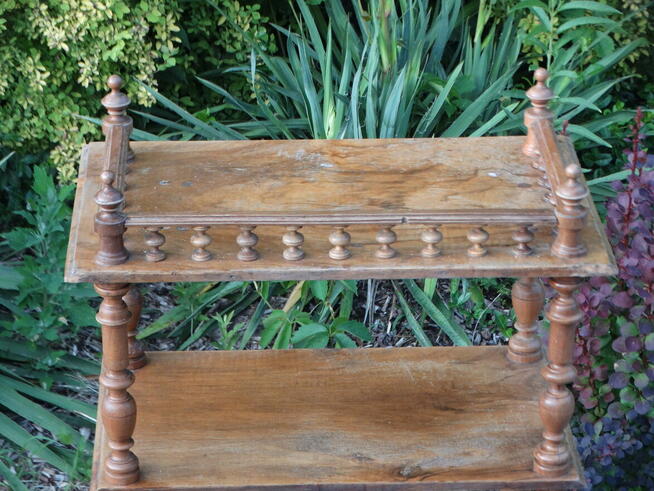 Antyczna galeryjka eklektyczna etażerka szafka mały regał ..