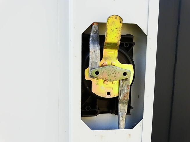 Szafa Metalowa z półkami 200x90x42 cm