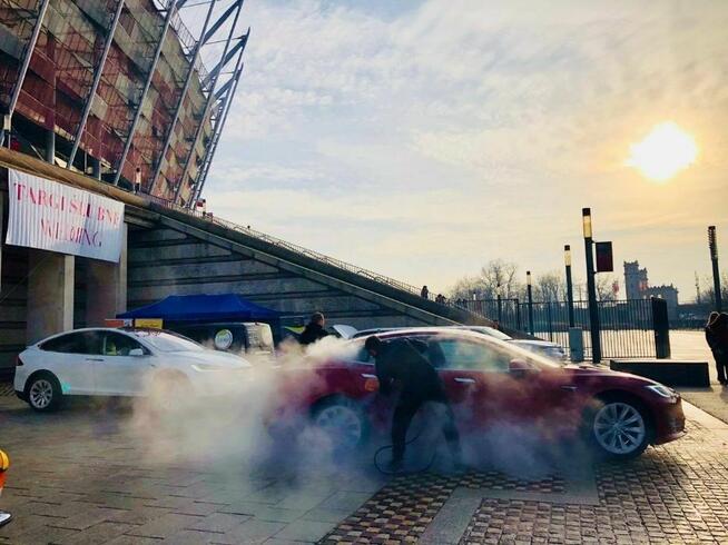 Pranie tapicerki, skór, ozonowanie, czyszczenie samochodu