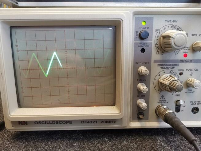 Sprzedam oscyloskop NDN DF 4321 2 kanały 20Mhz