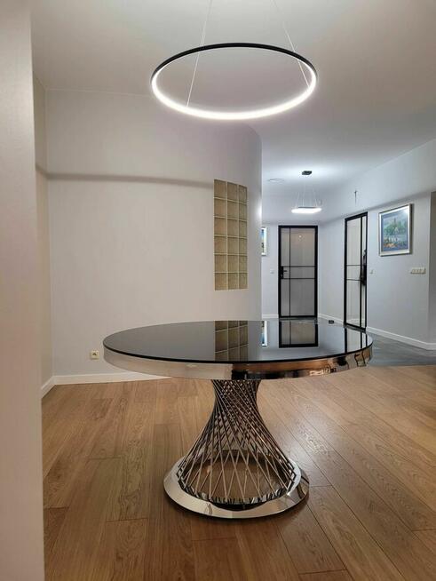 STÓŁ OKRĄGŁY Glamour Srebrny, Luxury, AKANT Meble