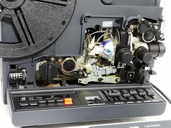 Bauer T510 Stereo, projektor filmowy z dźwiękiem Super 8