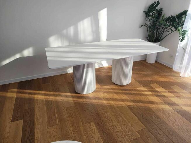 Stół BASO, stół z lamelami, AKANT Meble