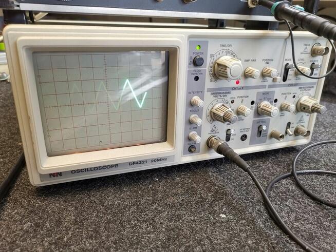 Sprzedam oscyloskop NDN DF 4321 2 kanały 20Mhz
