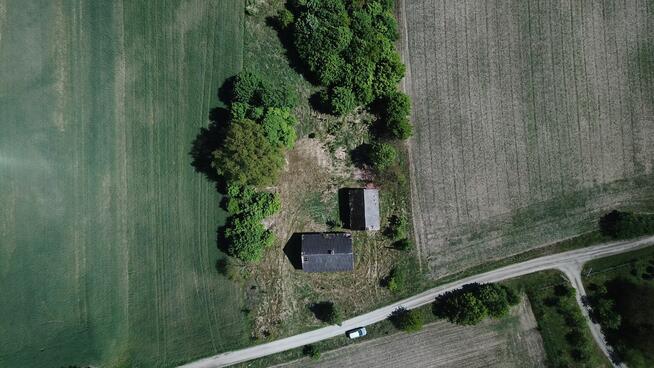 Działka budowlana 1274 m² – Siedlisko, media na działce.