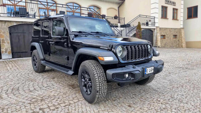 Jeep Wrangler Unlimited JLU 2.0 T Willys