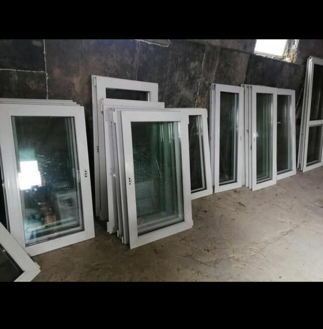 Okna plastikowe bez futryn