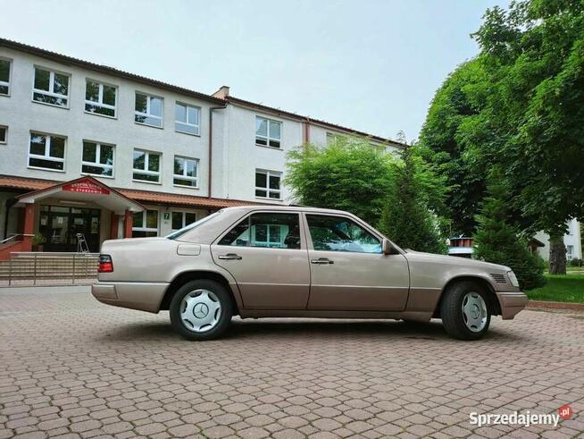 Mercedes W124 E250D ASB