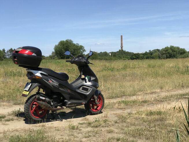 Kultowy , Jakościowy , Sportowy Gilera Runner SP 50 model