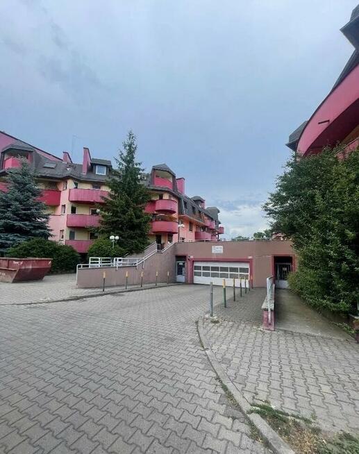 Garaż Wrocław, Jaracza Stefana