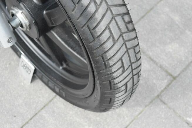 Hyosung GT 125 ładny stan, 1 ręka, książka, z niemiec na kat. B***