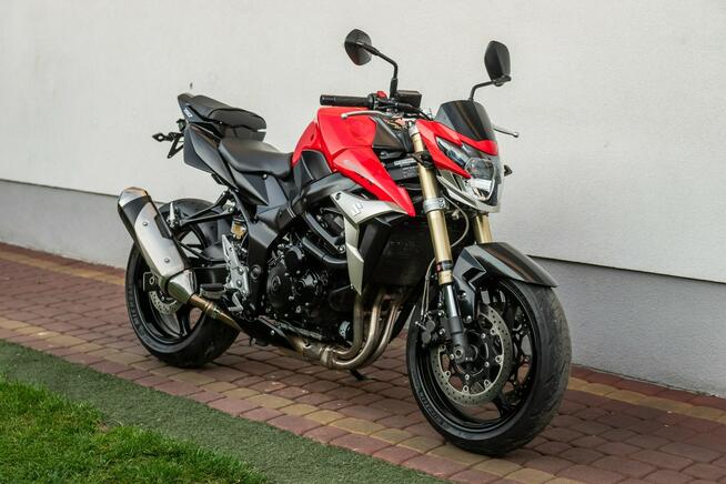 Suzuki GSR 750 R 2011 Raty Transport MOTOSTAR NAJWIĘKSZY WYBÓR w PL