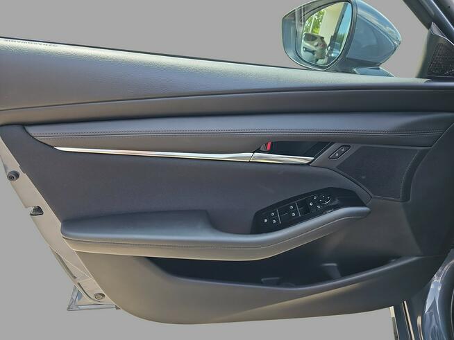 Salon Polska, Serwis ASO, Mazda Grupa Wróbel