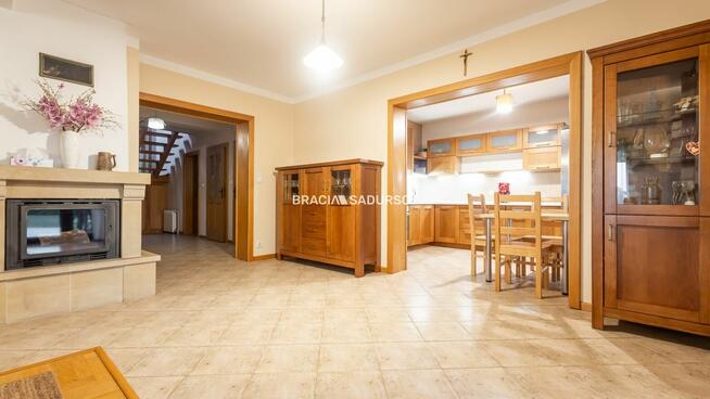 Dom Rybna gm. Czernichów, Parkowa