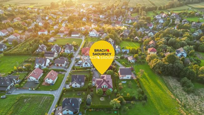 Dom Rybna gm. Czernichów, Parkowa