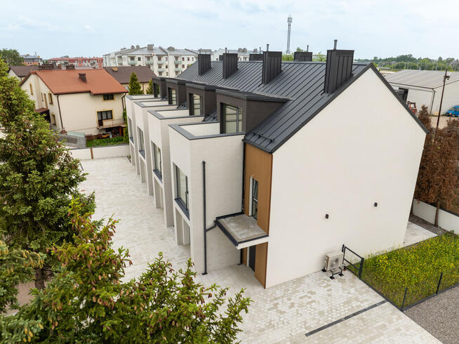 Dom w zabudowie szeregowej Siedlce ul Fabryczna