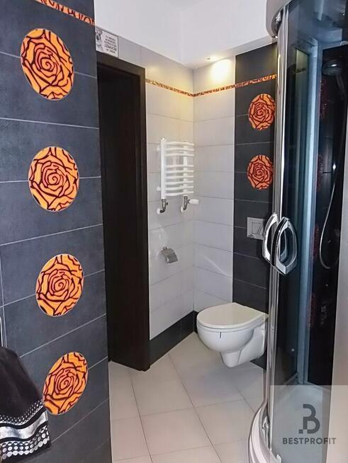 Dom Kobylnica, Główna