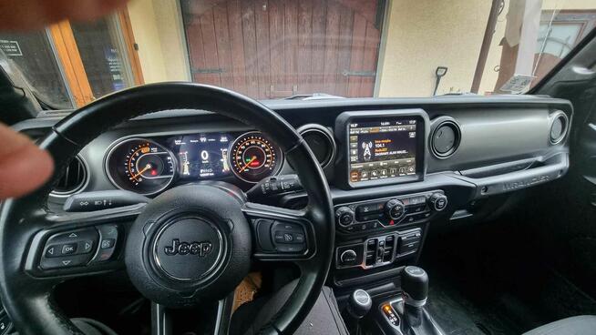 Jeep Wrangler Unlimited JLU 2.0 T Willys