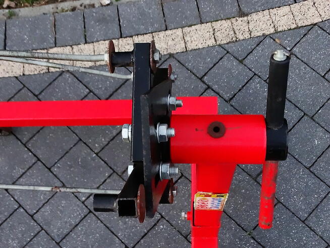 Motorowy stojak warsztatowy wózek do montażu silnika skrzyni