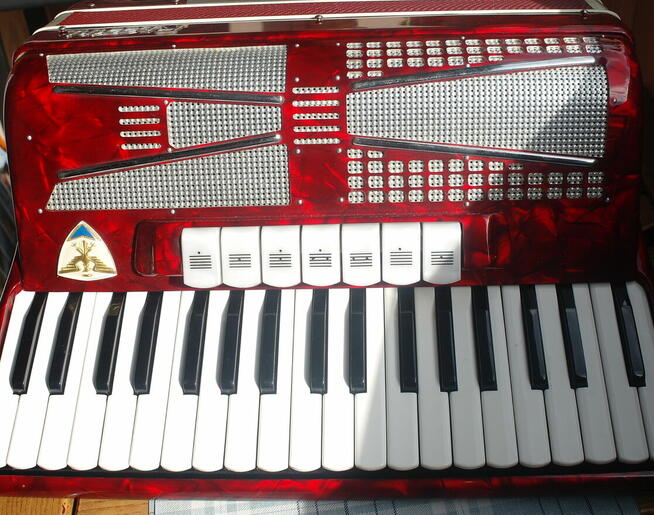 Sprzedam akordeon Włoski ROSSINI