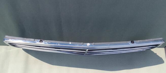 ATRAPA chłodnic GRILL Mercedes W210 E (1995-2002) 2108880023