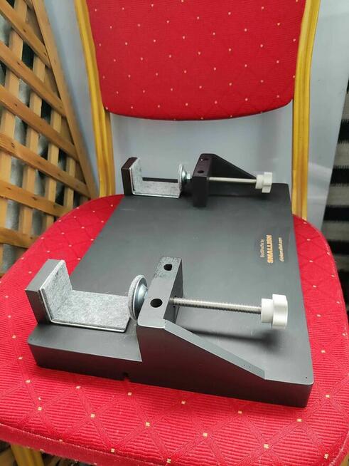 Stolik do łóżka taca przyłóżkowy drewniany czarny półka