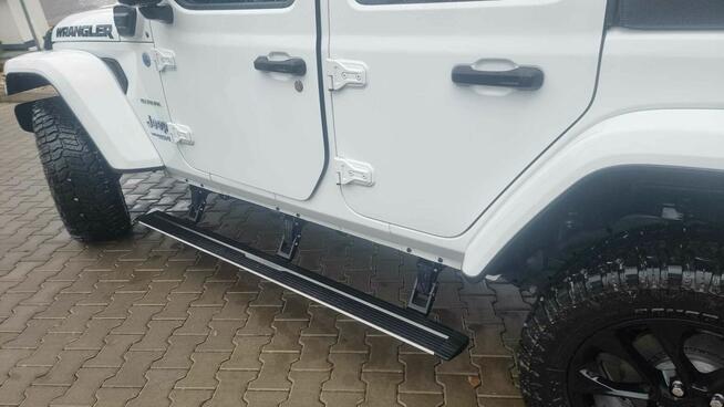 Jeep Wrangler Sahara 4xe Hybrid Plug-in