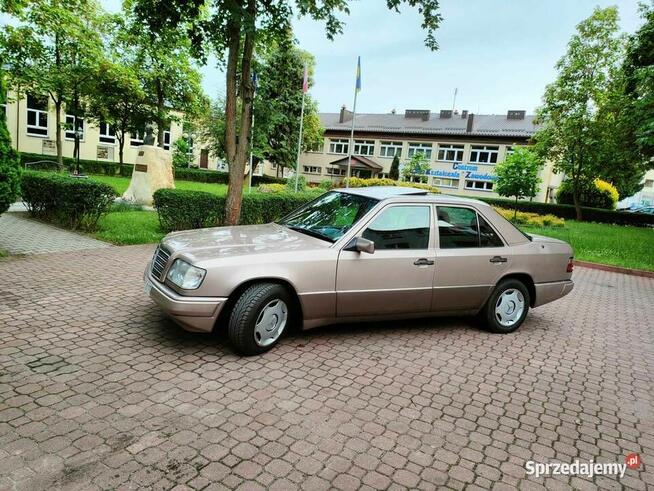 Mercedes W124 E250D ASB