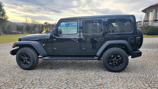 Jeep Wrangler Unlimited JLU 2.0 T Willys