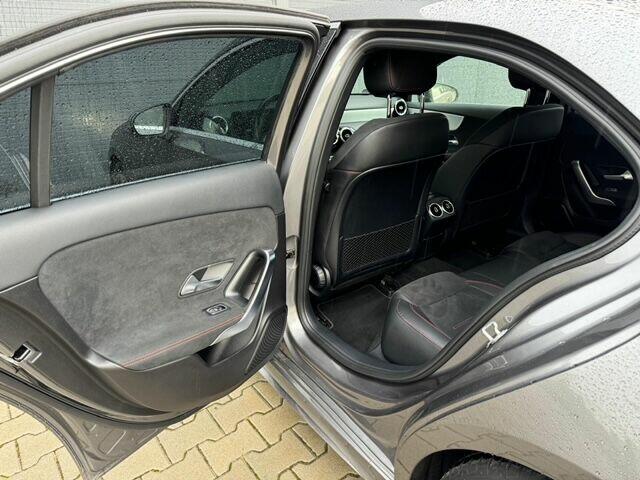 Mercedes A-klasa 200 AMG Line 7G-DCT Serwis w ASO 1 właś