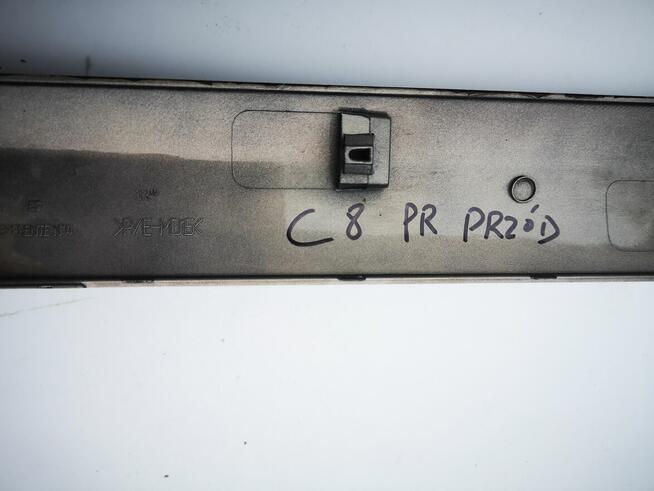 Listwa drzwi prawy przód1484086077 Ulysse 807 Pherda C8